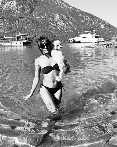 Dilin Döğer seksi ifşa fotoğrafı 64