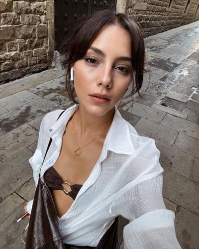 Dilin Döğer seksi ifşa fotoğrafı 70