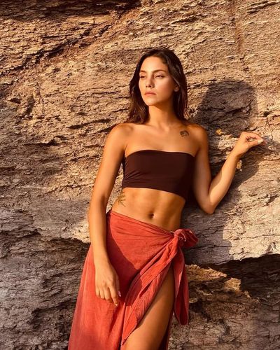Dilin Döğer seksi ifşa fotoğrafı 84