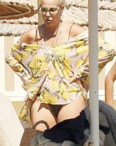 Doğa Rutkay seksi ifşa fotoğrafı 27