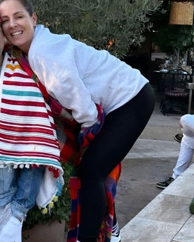 Doğa Rutkay seksi ifşa fotoğrafı 442