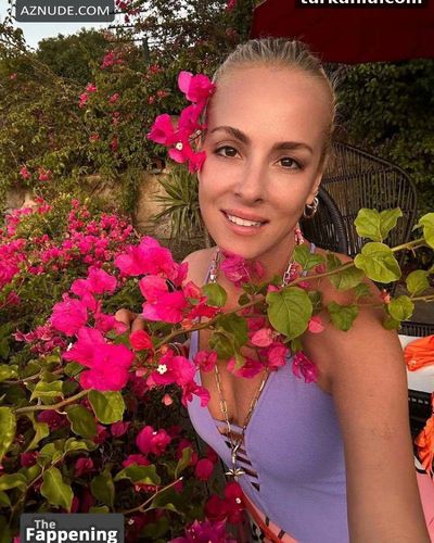 Doğa Rutkay seksi ifşa fotoğrafı 5 — Doğa Rutkay Sexy And Sizzling Photos Collection (2026)
