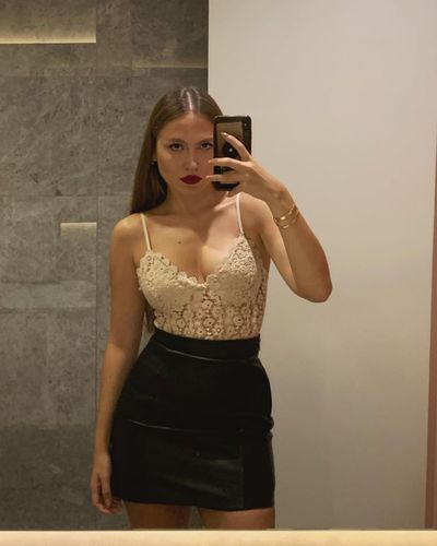 Duygu Özaslan seksi ifşa fotoğrafı 128
