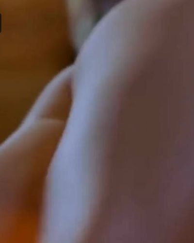 Duygu Şen seksi ifşa fotoğrafı 2 — Pars: Kiraz Operasyonu (2007)