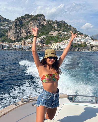 Ebru Şahin seksi ifşa fotoğrafı 210