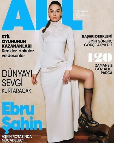 Ebru Şahin seksi ifşa fotoğrafı 370