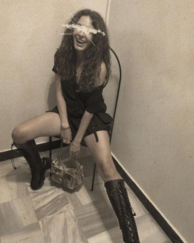 Ebru Şahin seksi ifşa fotoğrafı 4