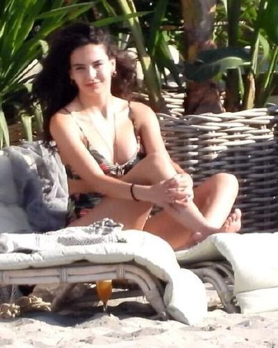Ebru Şahin seksi ifşa fotoğrafı 518