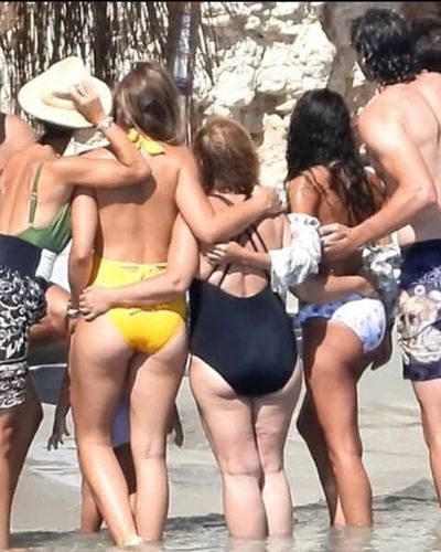 Ebru Şahin seksi ifşa fotoğrafı 526