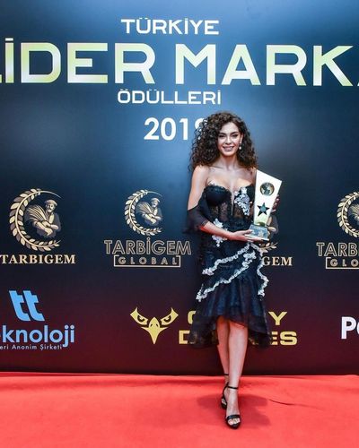 Ebru Şahin seksi ifşa fotoğrafı 544