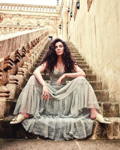 Ebru Şahin seksi ifşa fotoğrafı 562
