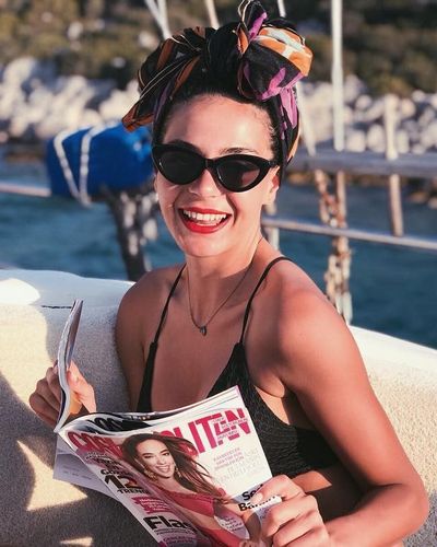 Ebru Şahin seksi ifşa fotoğrafı 585