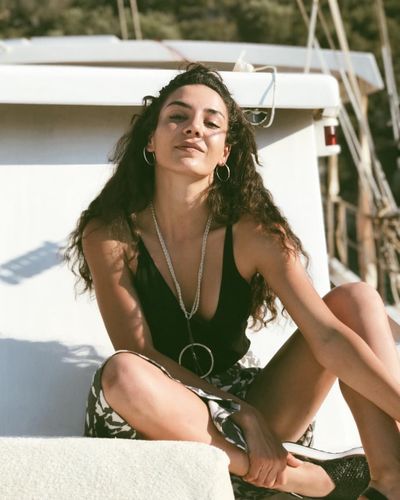 Ebru Şahin seksi ifşa fotoğrafı 587