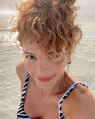 Ebru Şahin seksi ifşa fotoğrafı 611
