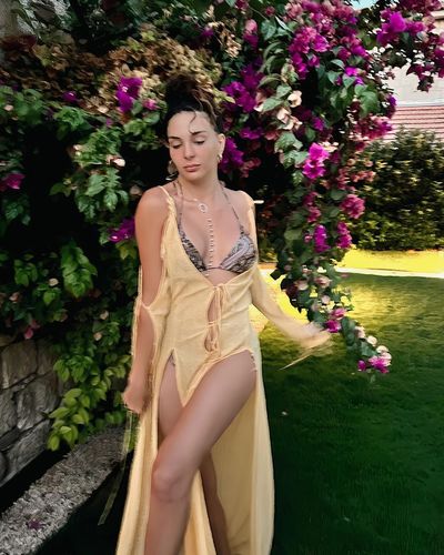 Ebru Şahin seksi ifşa fotoğrafı 635