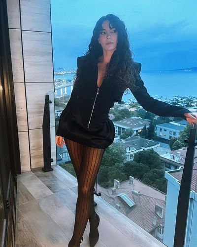 Ebru Şahin seksi ifşa fotoğrafı 647