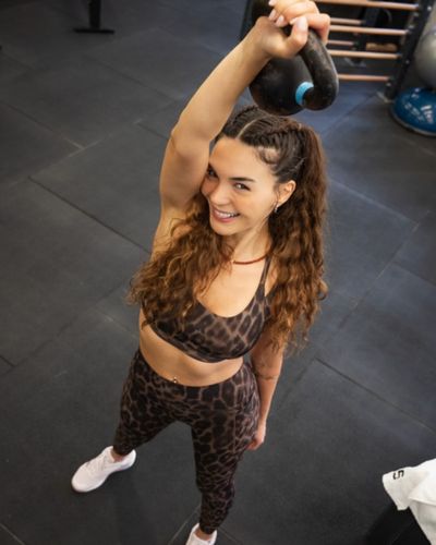 Ebru Şahin seksi ifşa fotoğrafı 688