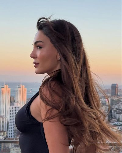 Ebru Şahin seksi ifşa fotoğrafı 705