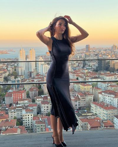 Ebru Şahin seksi ifşa fotoğrafı 707