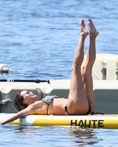 Ebru Şallı seksi ifşa fotoğrafı 173