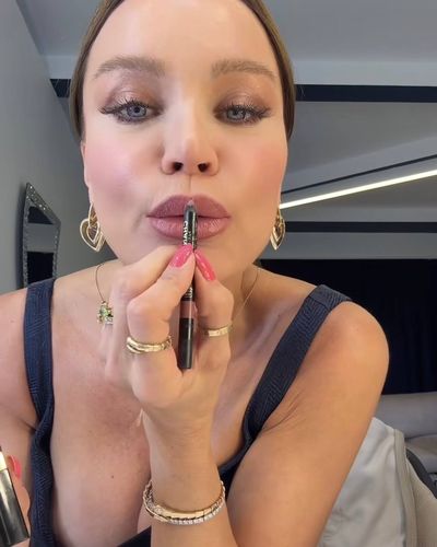Ebru Şallı seksi ifşa fotoğrafı 63