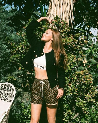 Ebru Şallı seksi ifşa fotoğrafı 24