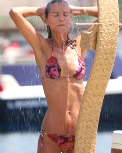 Ebru Şallı seksi ifşa fotoğrafı 70