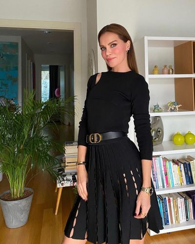 Ebru Şallı seksi ifşa fotoğrafı 98