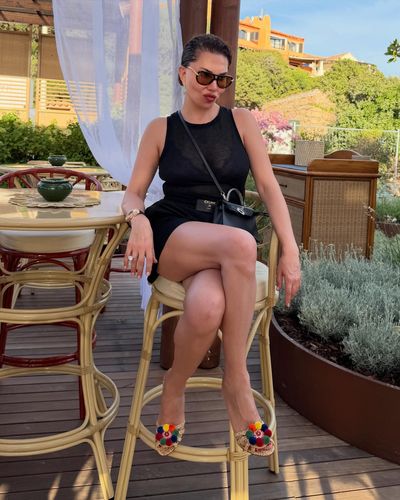 Ebru Yaşar seksi ifşa fotoğrafı 5