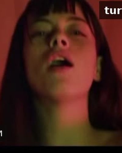 Ece Efe seksi ifşa fotoğrafı 11 — Dreamcoin (2024)