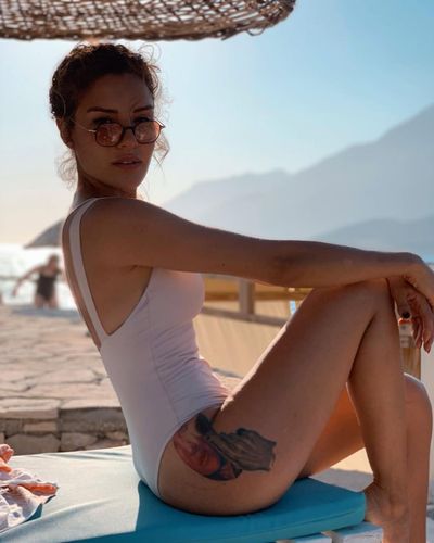 Ece İrtem seksi ifşa fotoğrafı 38