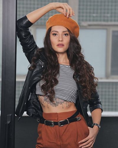 Ece İrtem seksi ifşa fotoğrafı 39