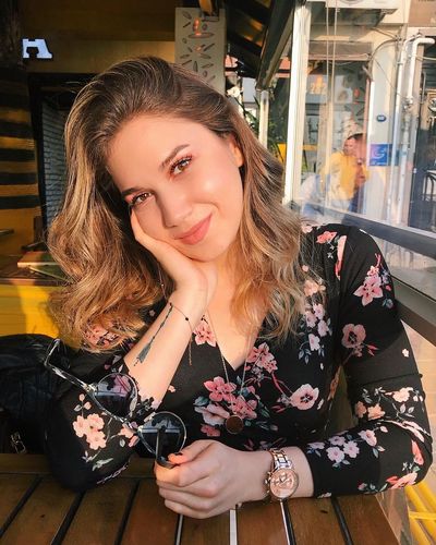 Ece Mumay seksi ifşa fotoğrafı 20