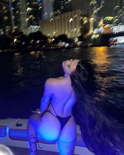 Ece Özbudak seksi ifşa fotoğrafı 20