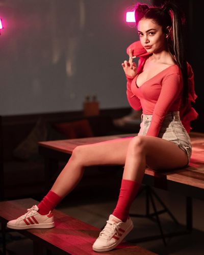 Ece Ronay seksi ifşa fotoğrafı 14