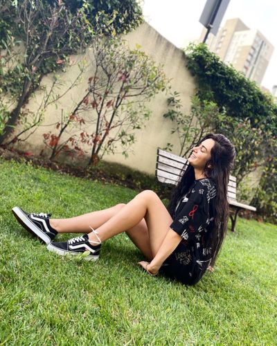 Ece Ronay seksi ifşa fotoğrafı 17