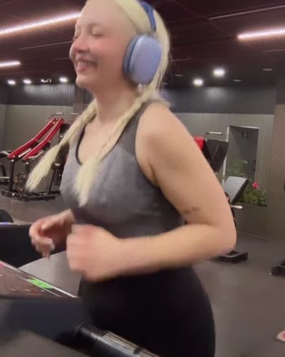 Ece Seçkin seksi ifşa fotoğrafı 86513