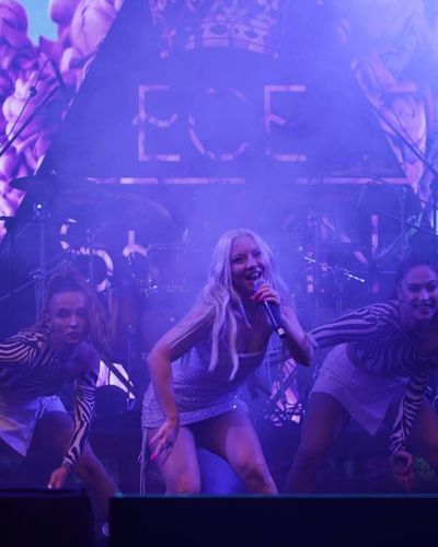 Ece Seçkin seksi ifşa fotoğrafı 86363