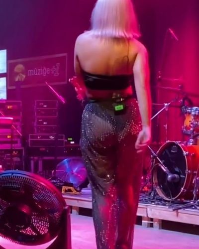 Ece Seçkin seksi ifşa fotoğrafı 86239