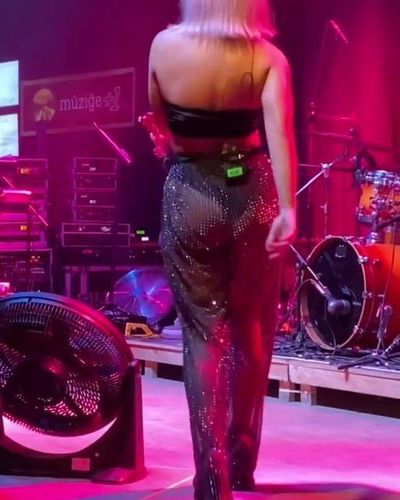 Ece Seçkin seksi ifşa fotoğrafı 786