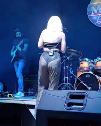 Ece Seçkin seksi ifşa fotoğrafı 787