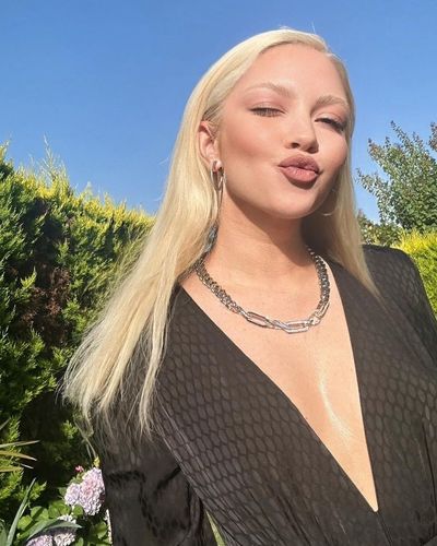 Ece Seçkin seksi ifşa fotoğrafı 797