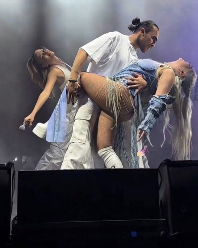 Ece Seçkin seksi ifşa fotoğrafı 818