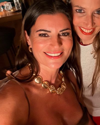 Ece Vahapoğlu seksi ifşa fotoğrafı 10