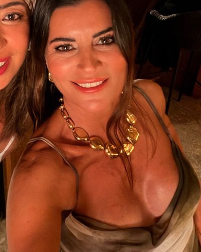 Ece Vahapoğlu seksi ifşa fotoğrafı 11