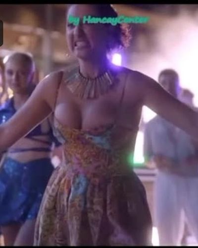 Ecem Erkek seksi ifşa fotoğrafı 3 — Takıntılar (2024)
