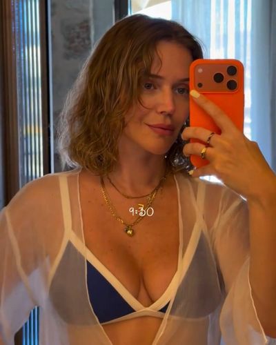 Ecem Karavus seksi ifşa fotoğrafı 176