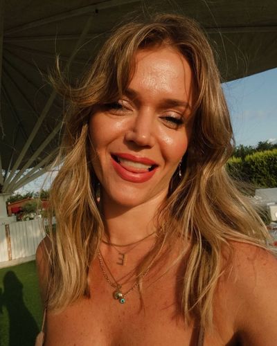 Ecem Karavus seksi ifşa fotoğrafı 238