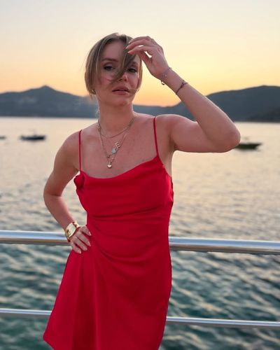 Ecem Karavus seksi ifşa fotoğrafı 251