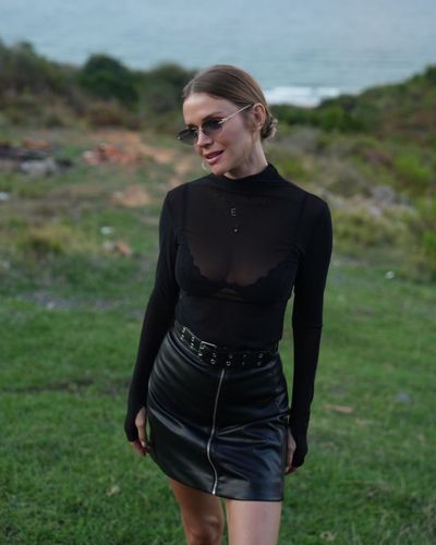 Ecem Karavus seksi ifşa fotoğrafı 65